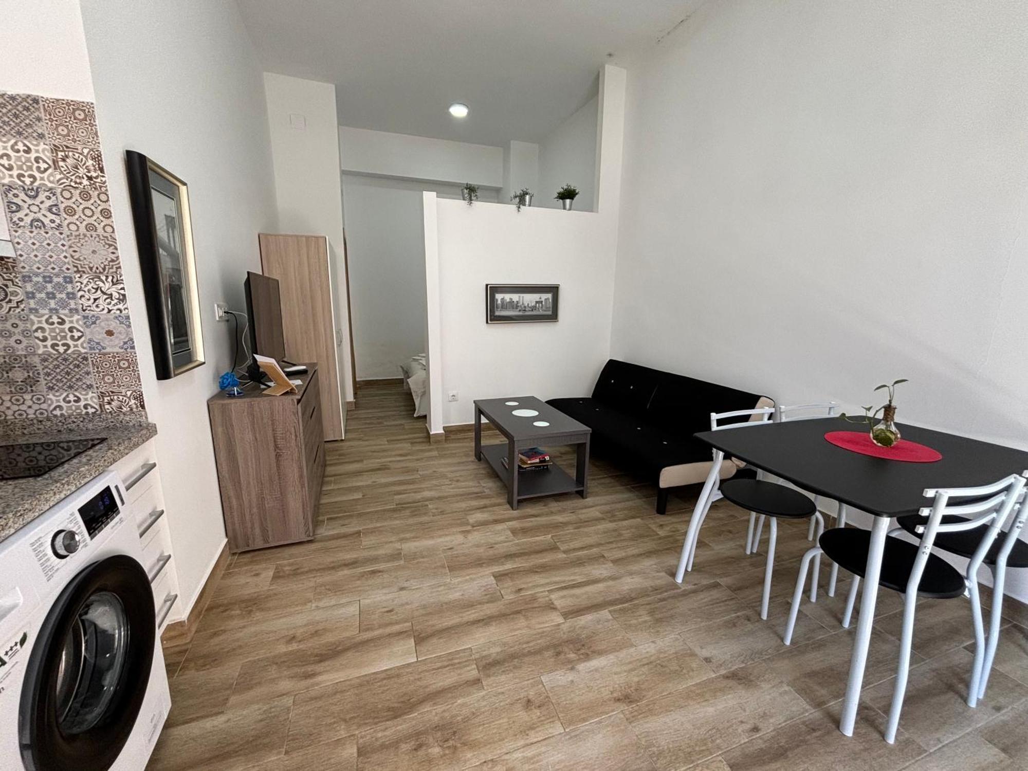 Apartamento Cruz Roja A Σεβίλλη Εξωτερικό φωτογραφία